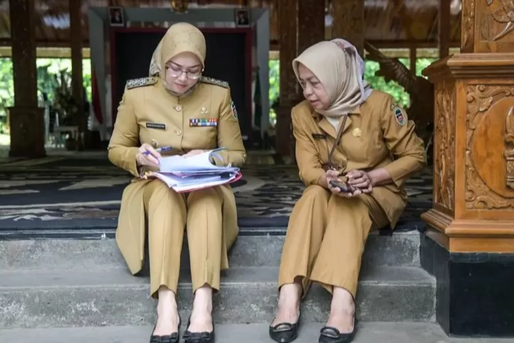 Ada Jaminan Pensiun Untuk Guru Honorer Swasta, Namun Syaratnya cukup Bikin geleng-geleng