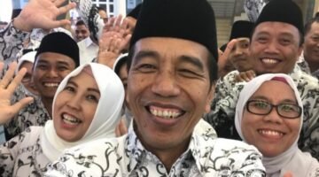 Pasti dari Jokowi, Tahun Depan tidak Ada Perbedaan Antara PNS dan PPPK, Semua Akan Satu Nama Menjadi ASN