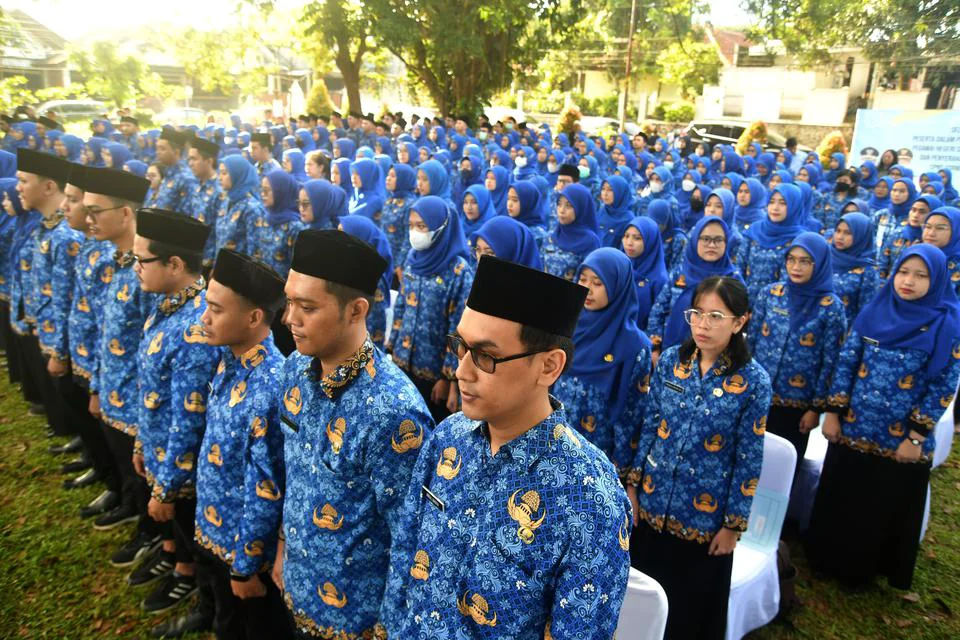 Guru Siapkan Berkas Berikut, Nadiem Pastikan Guru Yang Usianya Lebih dari 50 Tahun Bakal Mendapatkan Bantuan ini
