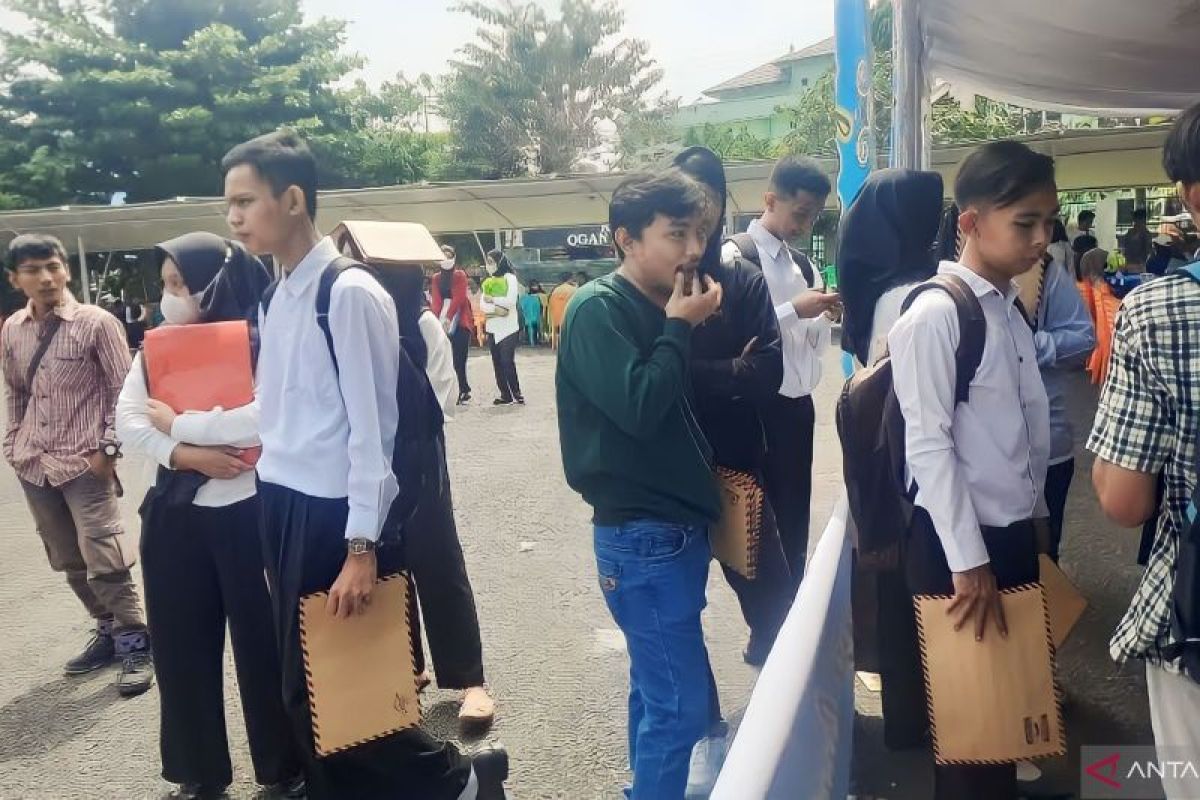 Meskipun Dapat Tiket Khusus, Honorer yang Melamar Menjadi PPPK Akan Tetap Menjalani Seleksi CAT