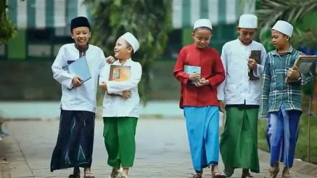 Era Baru Madrasah! Kemenag Siapkan Lulusan yang Nggak Cuma Pintar Tapi Juga Terampil 1 5284942261766b3cf177fe01e0869397